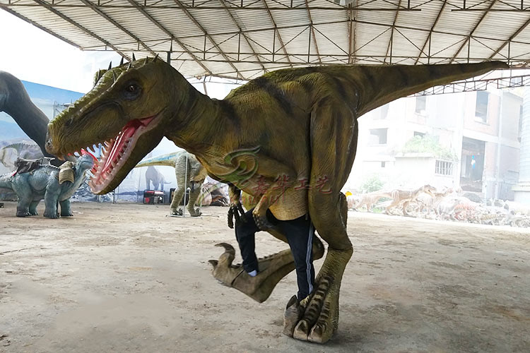Lively And Interactive Simulation Dinosaur Costume For Business Performance
