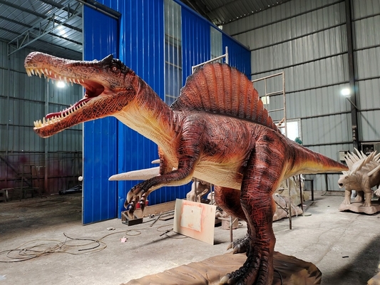 거대 포식 공룡 스피노사우루스