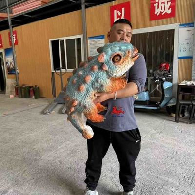 Taille réelle Animatronique réaliste Dino-saureuses poupées à main Ankylosaurus à vendre