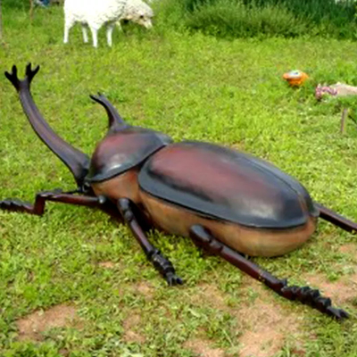 Theme Park Animatronic Bee Model Shape Customized 50W - 800W