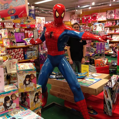 Good price Estátua do Homem-Aranha da Marvel em fibra de vidro Estátua do Homem-Aranha em tamanho natural on-line